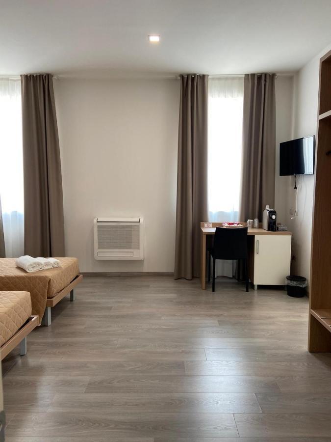 Triple Room,1030525816:JPEG