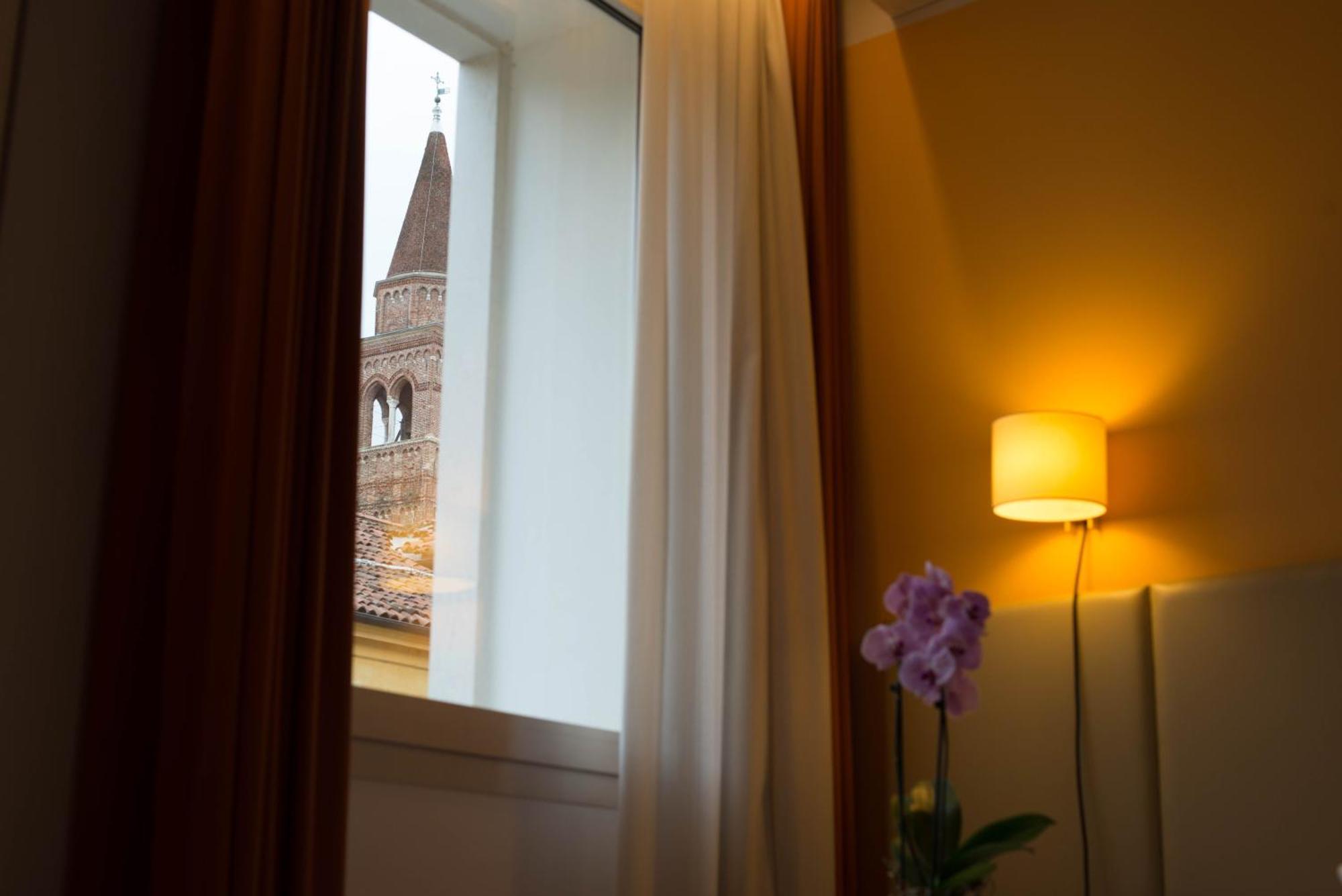 Double or Twin Room,1614780624:JPEG