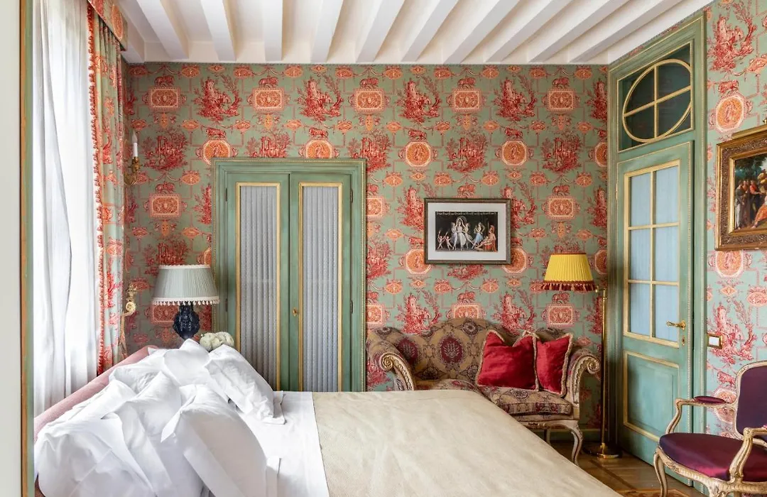 No Other Place - Palazzo Storico-1