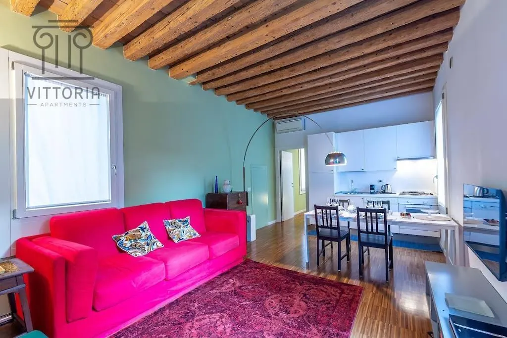 Vittoria Apartments: Soccorso Soccorsetto-1