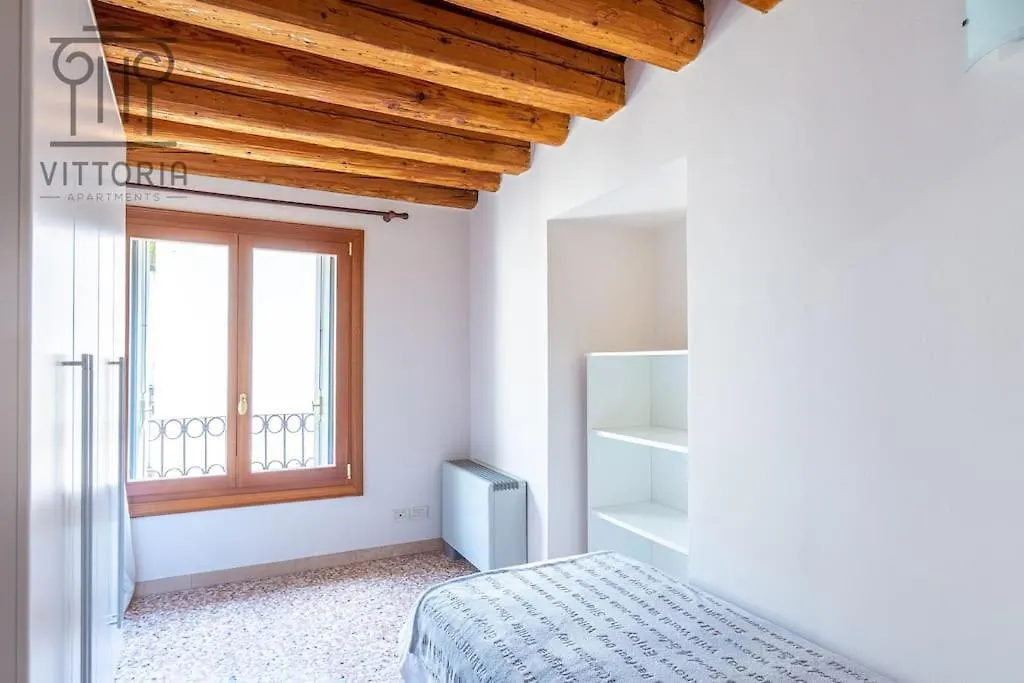 Vittoria Apartments: Palladio 2-1