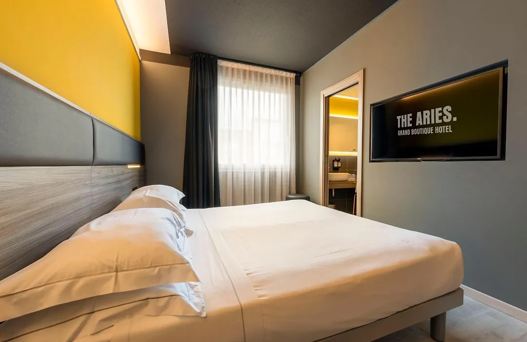 The Aries Hotel-1