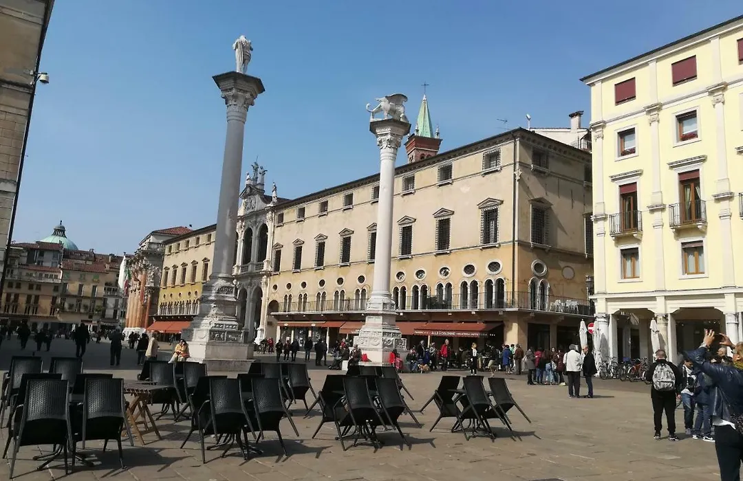 Vivere In Palazzo Storico-1