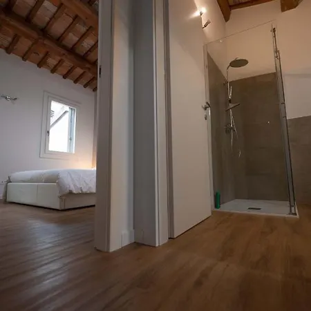 Vittoria Apartments: Contra Busato 40-2