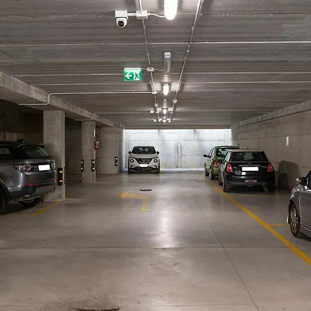 Attico di Design a 5 min da Centro e Fiera-3