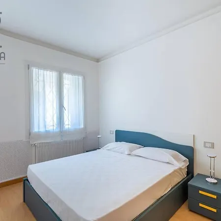 Vittoria Apartments: S. Michele-2