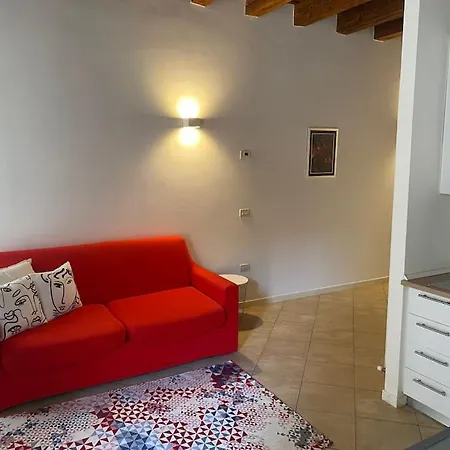 Casa Milena, nel salotto elegante della città-2