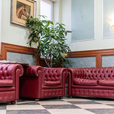 Hotel Mary-3