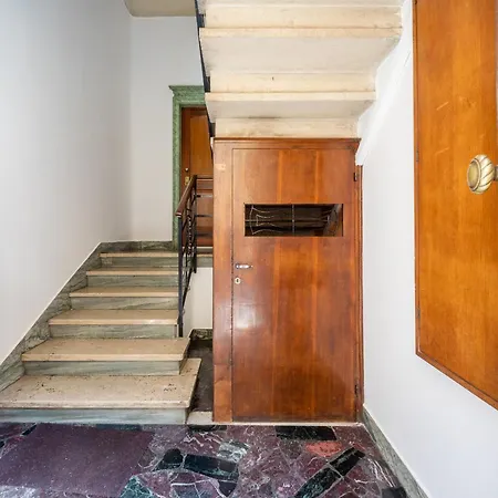 San Michele Modern Apartment - con balcone!-2