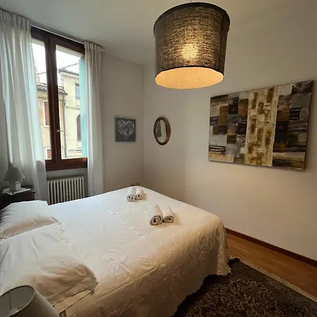 Elegant Apartment-3