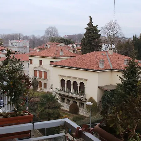 Guest House Ca' Lou Al Teatro-3