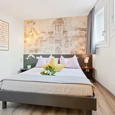 Piazzetta Palladio Romantic Studio-3